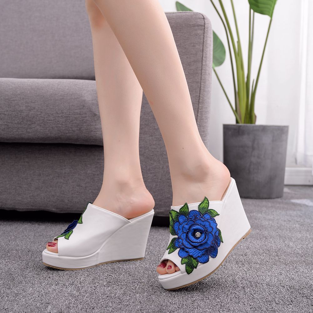 Sandálias femininas com plataf - Queen Street Fashion avaliação e preço